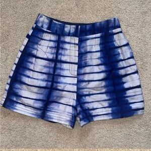 TORY BURCH Isadora Blue/White 
Cotton Tie-Dye Shorts size 4, lined, pockets